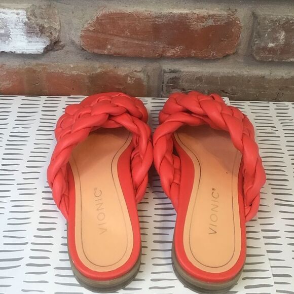 *Final Price* Vionic Kalina Sandals Women's 8 Red Faux Leather Braided Summer - Picture 4 of 7
